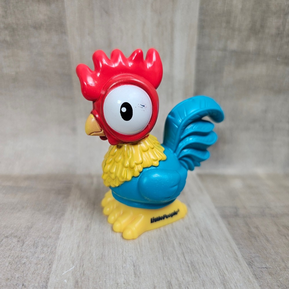 Fisher Price Little People Disney Moana Hei Hei Rooster Hay Blue Red Yellow